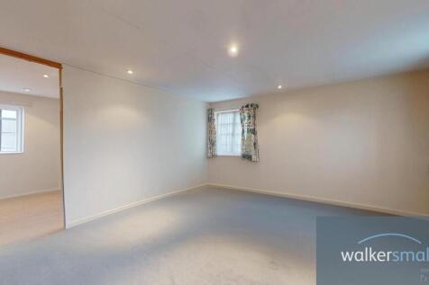 31-Breary-Lane-East-02212025_173019_defurnished