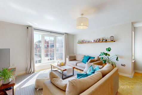 Queens-House-74-Carrisbooke-04142025_123740