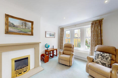 4-Old-Forge-Mews-04272025_154055
