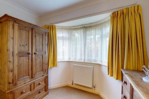 Flat-1-Lime-Tree-Court-05192025_125958