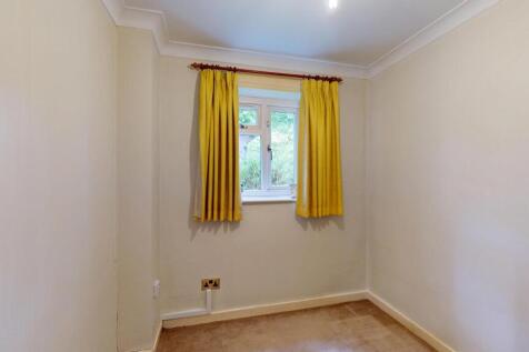 Flat-1-Lime-Tree-Court-05192025_125137