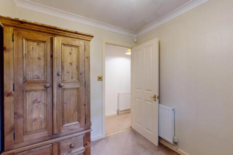 Flat-1-Lime-Tree-Court-05192025_125155