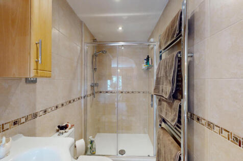 15-Breary-Lane-East-05212025_201328