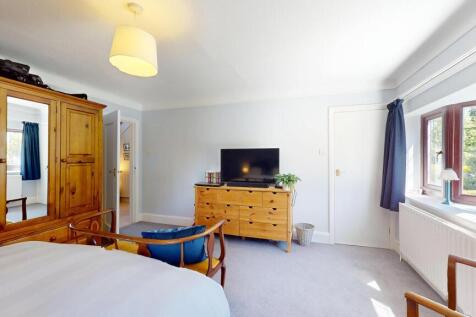 15-Breary-Lane-East-05212025_201944