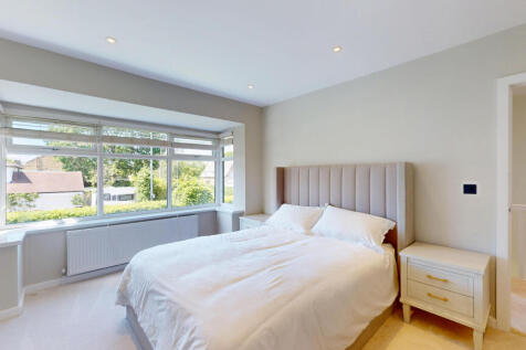 10-Cookridge-Ave-05272025_112930