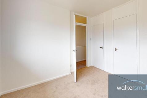 24-Hoyle-Court-Avenue-Bedroom 1