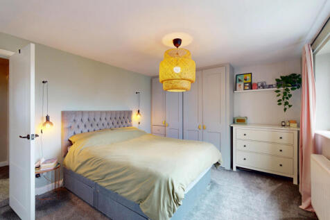 23-Broadfield-Way-06272025_144817