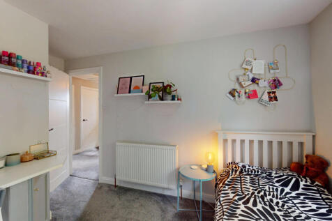 23-Broadfield-Way-06272025_145218