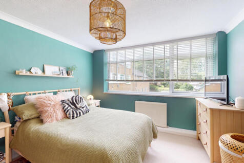 Flat-15-Moorbank-Court-06302025_113846