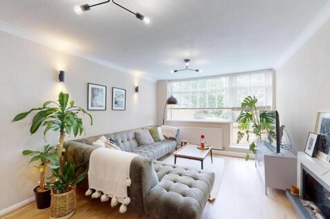 Flat-15-Moorbank-Court-06302025_113715