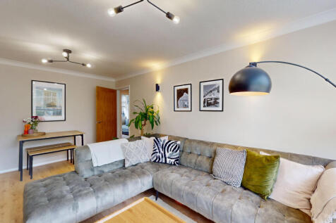 Flat-15-Moorbank-Court-06302025_113737