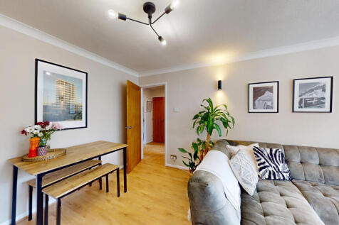 Flat-15-Moorbank-Court-06302025_114654