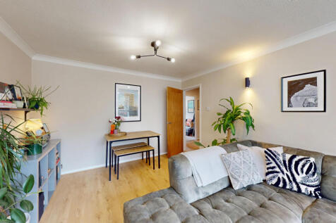 Flat-15-Moorbank-Court-06302025_114730