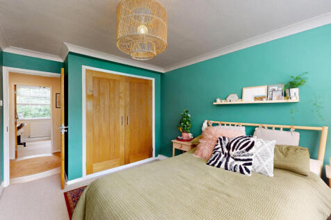 Flat-15-Moorbank-Court-06302025_113955