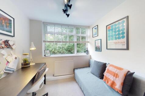 Flat-15-Moorbank-Court-06302025_114616