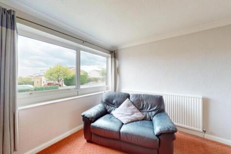 53-Holt-Park-Road-08182025_133556