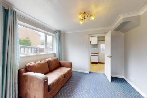53-Holt-Park-Road-08182025_133833