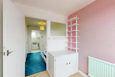 53-Holt-Park-Road-08182025_134648