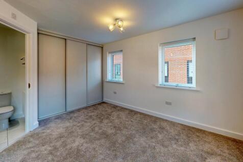 35-Copper-Beech-Bedroom(1)
