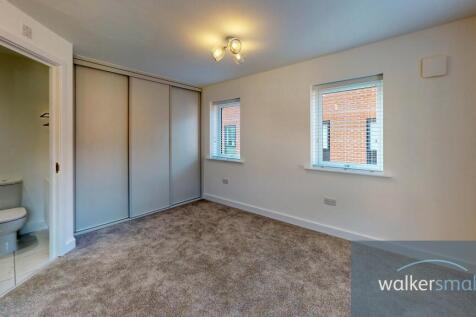 35-Copper-Beech-Bedroom(1)