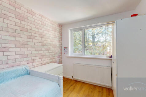 10-Holt-Park-Grove-10272025_123346