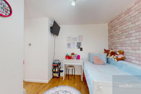 10-Holt-Park-Grove-10272025_123412