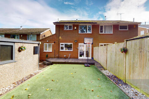 10-Holt-Park-Grove-10272025_123819