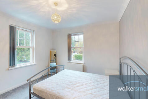 4-Castleton-Court-10242025_141639