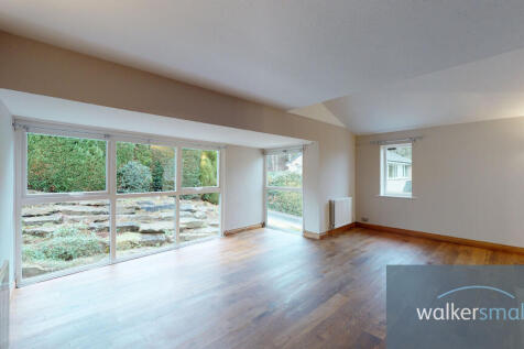 7-Hall-Close-12092021_202816