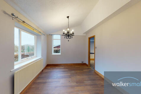 7-Hall-Close-12092021_202900