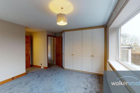 7-Hall-Close-12092021_203526