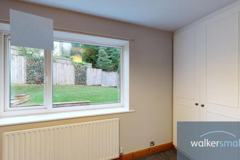 7-Hall-Close-12092021_203709