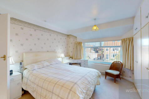 4-Buckstone-Rise-12042025_170541