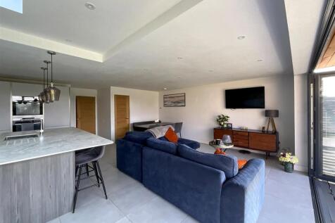 Kitchen/Diner/Family Area