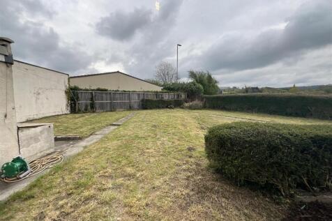 Garden &amp; Parking