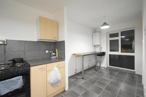 Kitchen/Breakfast Area