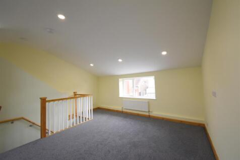 Lounge/Kitchen