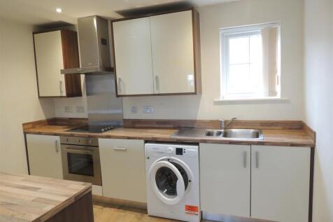 Kitchen / Lounge