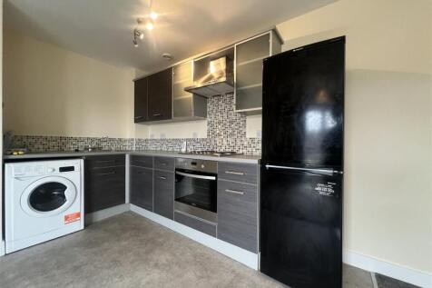 Kitchen / Lounge