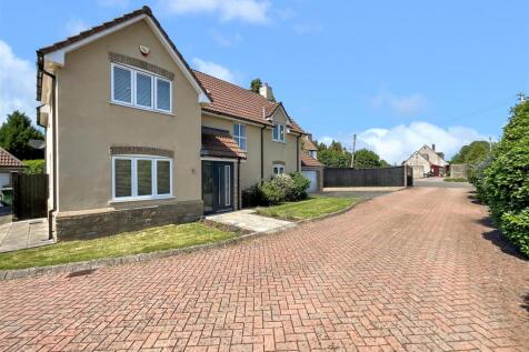 Front / Driveway
