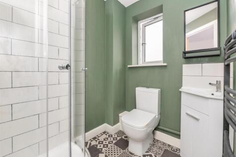 Bedroom Two Ensuite
