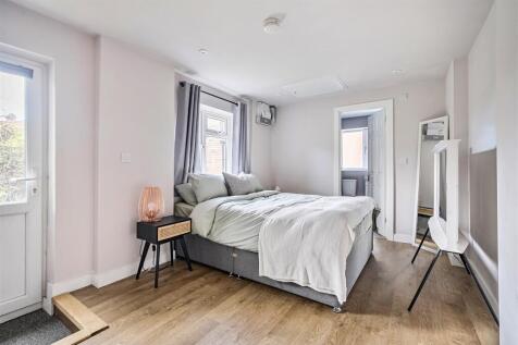Annexe Bedroom