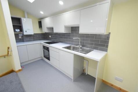 Lounge/Kitchen