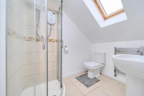 Bedroom One En-Suite