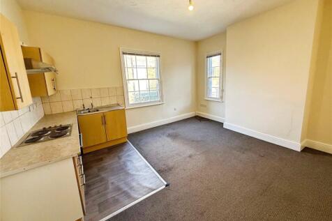 Kitchen/Living Area