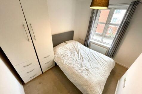Bedroom 1 (1)