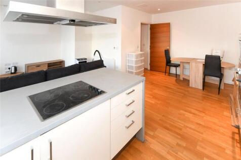 Lounge/Kitchen