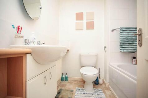 Bathroom/Shower Room