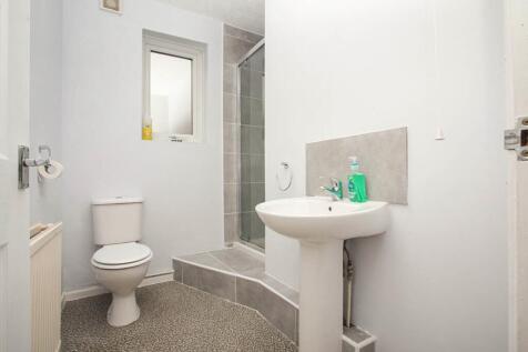 Shower Room / Wc