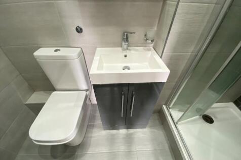 Ensuite Shower Room